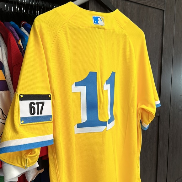 Boston Red Sox Rafael Devers Nike Gold City Connect Authentic MLB Jersey - Picture 4 of 5